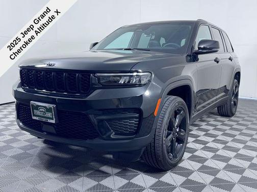 2025 Jeep Grand Cherokee Altitude