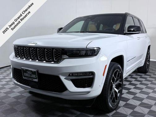 2025 Jeep Grand Cherokee Summit