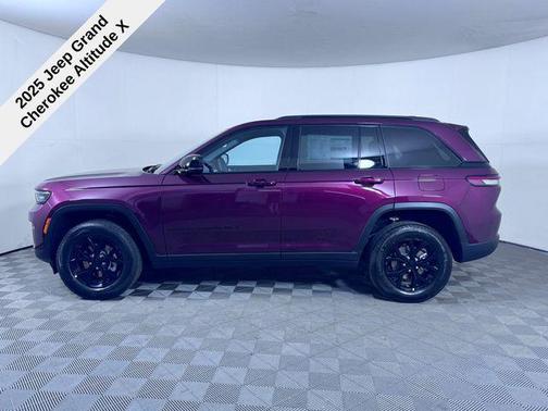 2025 Jeep Grand Cherokee Altitude