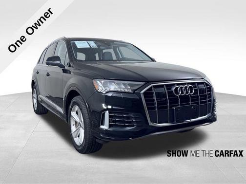 2024 Audi Q7 45 Premium Plus