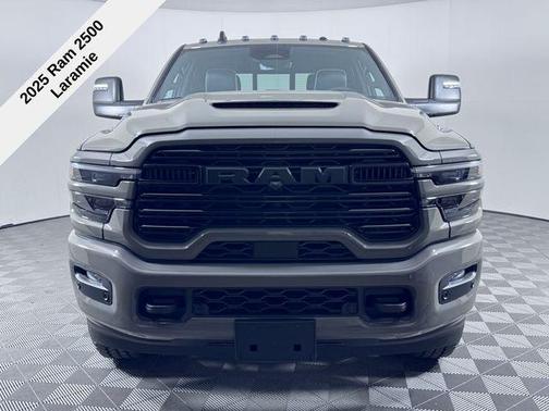 2025 RAM 2500 Laramie Crew Cab 4x4 6'4' Box