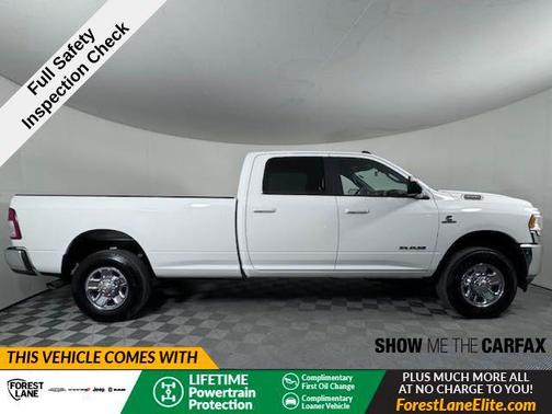 2022 RAM 3500 Big Horn Crew Cab 4x4 8' Box