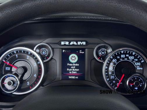 2022 RAM 3500 Big Horn Crew Cab 4x4 8' Box