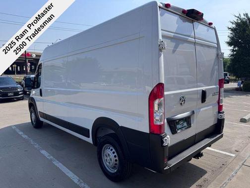 2025 RAM ProMaster 2500 Tradesman