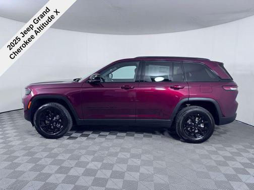 2025 Jeep Grand Cherokee Altitude