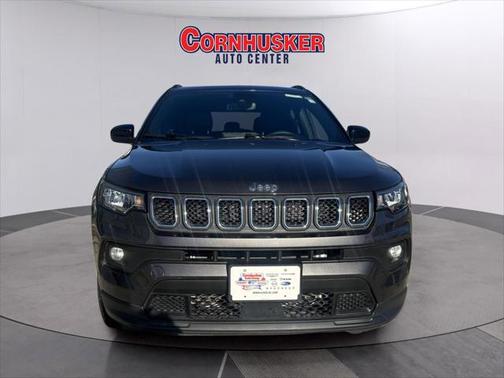 2023 Jeep Compass Latitude Lux FWD