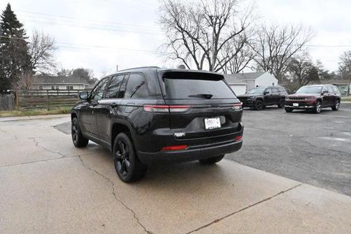 2025 Jeep Grand Cherokee Altitude