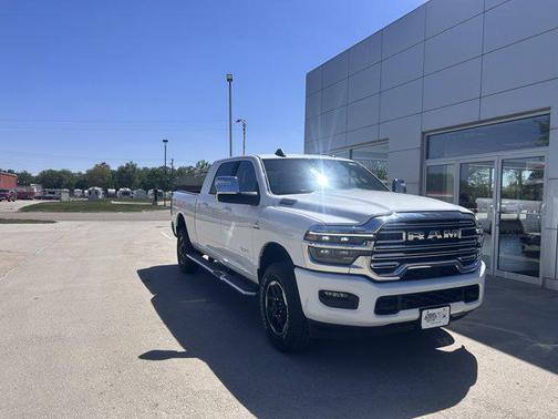 2025 RAM 2500 Laramie Crew Cab 4x4 6'4' Box