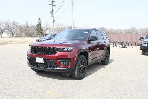 2025 Jeep Grand Cherokee Altitude