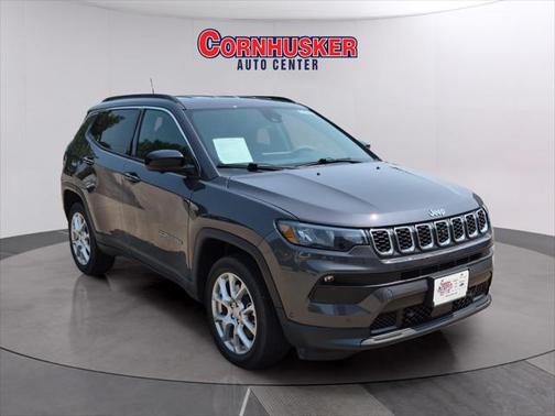 Baltic Gray Metallic Clearcoat 2024 Jeep Compass Latitude Lux FWD