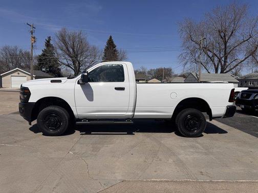 2025 RAM 2500 Tradesman Regular Cab 4x4 8' Box