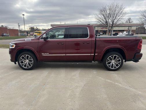 2025 RAM 1500 ST