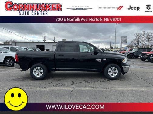 2023 RAM 1500 Classic SSV Crew Cab 4x4 5'7' Box