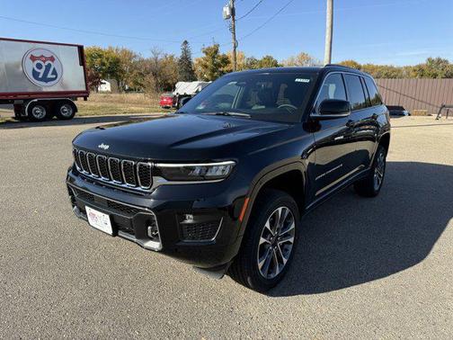 2025 Jeep Grand Cherokee Overland