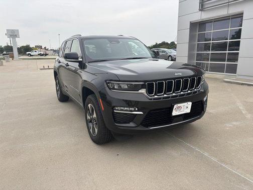 2023 Jeep Grand Cherokee 4xe Base