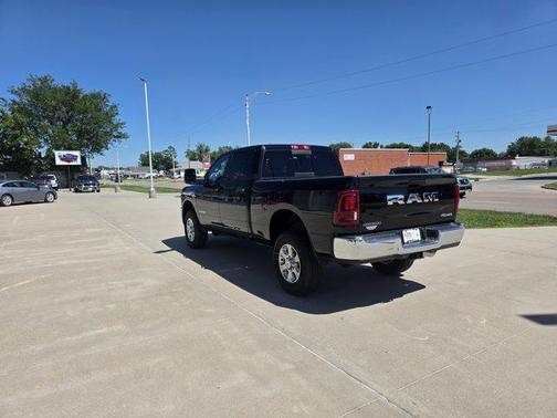 2025 RAM 2500 Big Horn Crew Cab 4x4 6'4' Box