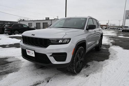 2025 Jeep Grand Cherokee Altitude