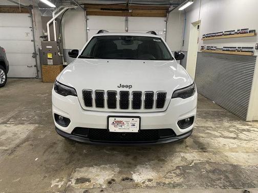 2022 Jeep Cherokee Latitude Lux