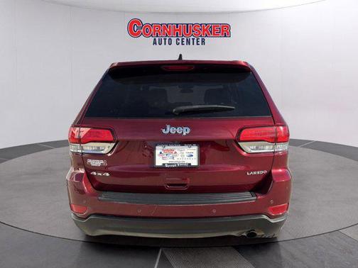 2020 Jeep Grand Cherokee Laredo