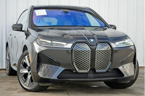 2025 BMW iX xDrive50