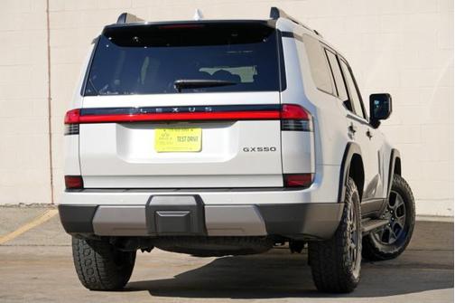 Eminent White Pearl 2024 Lexus GX 550 Overtrail