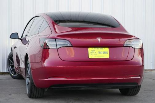 2022 Tesla Model 3 Standard Range