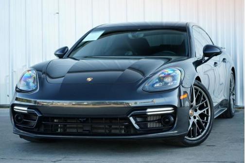 2021 Porsche Panamera GTS