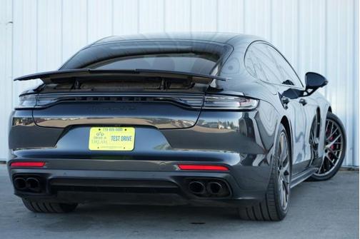 2021 Porsche Panamera GTS