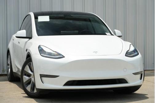 2023 Tesla Model Y Long Range Dual Motor All-Wheel Drive