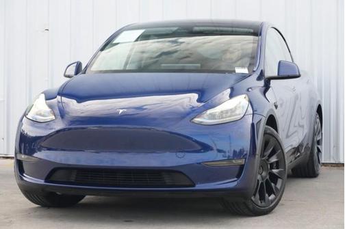 2023 Tesla Model Y Long Range Dual Motor All-Wheel Drive