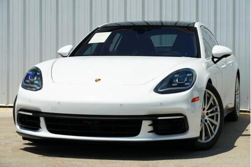 2018 Porsche Panamera 4S