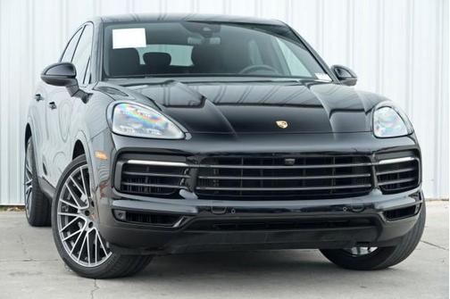 2022 Porsche Cayenne Platinum Edition