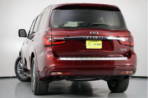 2022 INFINITI QX80 Luxe