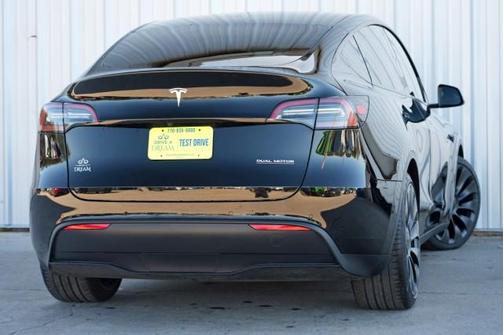 2022 Tesla Model Y Performance Dual Motor All-Wheel Drive