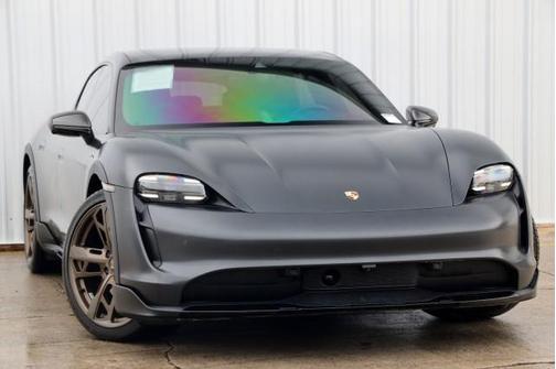 2022 Porsche Taycan Cross Turismo 4