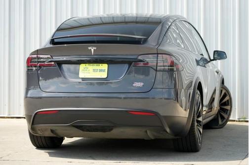 2022 Tesla Model X Plaid Tri Motor All-Wheel Drive