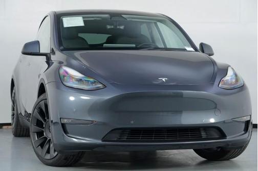 2022 Tesla Model Y Long Range Dual Motor All-Wheel Drive