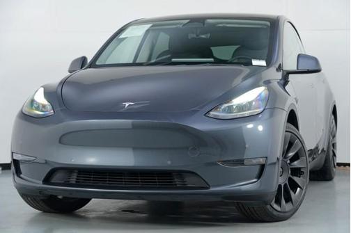 2022 Tesla Model Y Long Range Dual Motor All-Wheel Drive