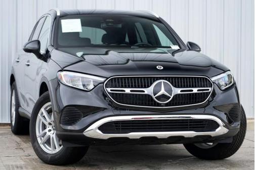 2025 Mercedes-Benz GLC 300 Base