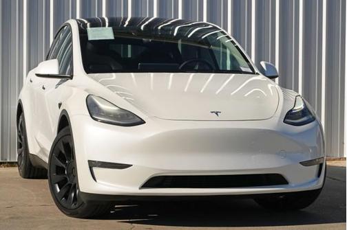2023 Tesla Model Y Long Range Dual Motor All-Wheel Drive