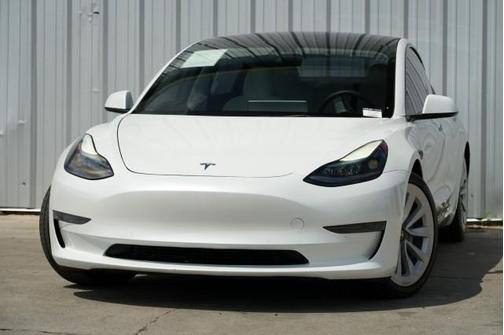 2022 Tesla Model 3 Standard Range