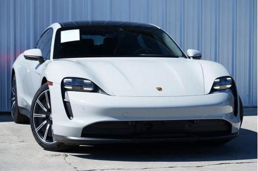 2021 Porsche Taycan w/ Premium Package