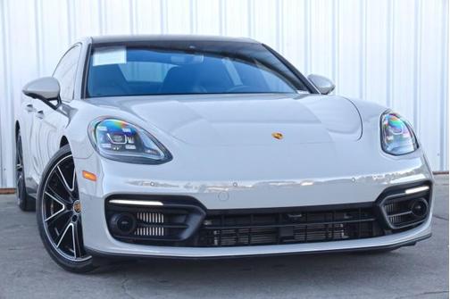 2023 Porsche Panamera 4S