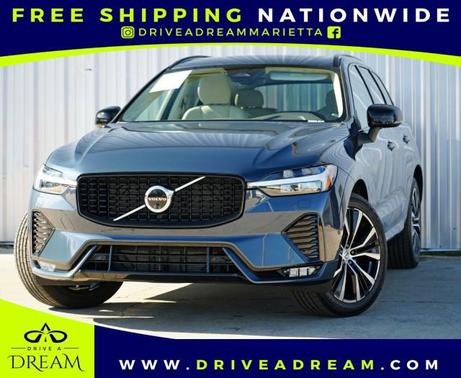 2023 Volvo XC60 Plus Dark Theme