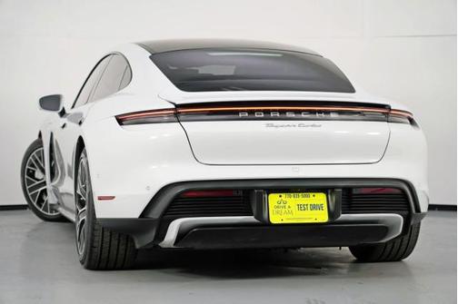 2020 Porsche Taycan Turbo