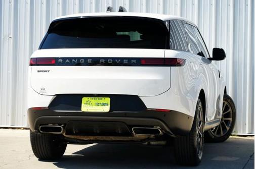 2024 Land Rover Range Rover Sport SE