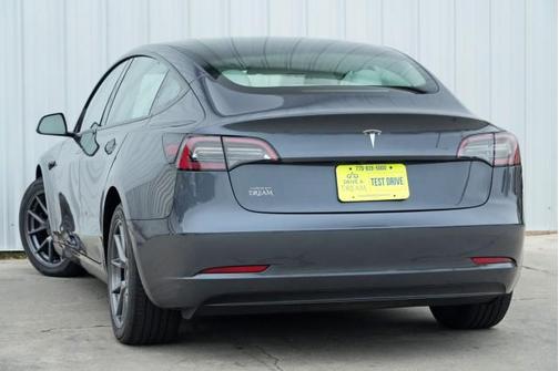 2023 Tesla Model 3 Standard Range