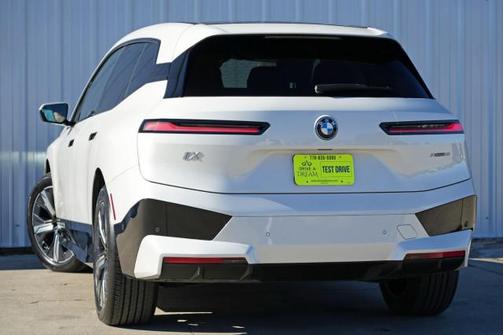 2023 BMW iX xDrive50