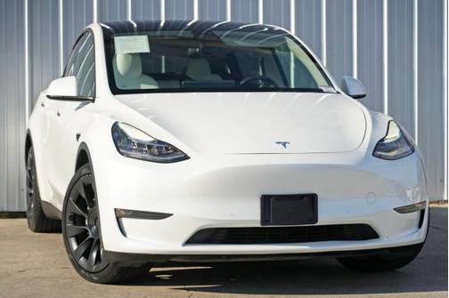 2022 Tesla Model Y Long Range Dual Motor All-Wheel Drive