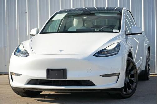 2022 Tesla Model Y Long Range Dual Motor All-Wheel Drive